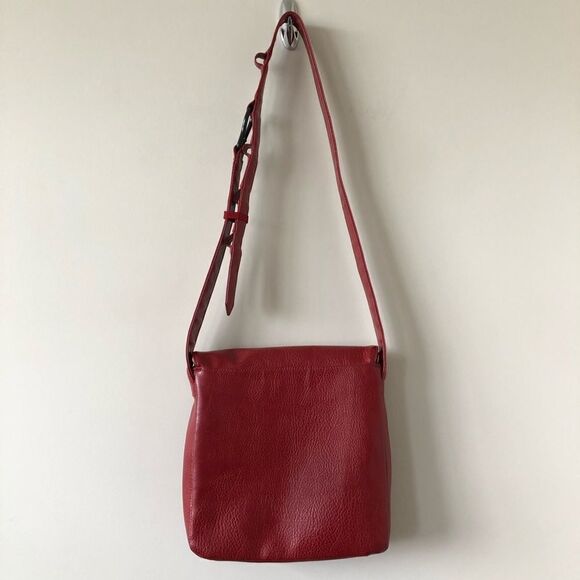 NWOT-MATT & Nat Red Pebble Crossbody Messenger - Picture 2 of 16